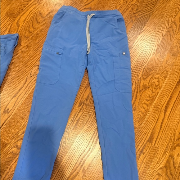 Figs Ceil Blue Scrub Set - Picture 2 of 2